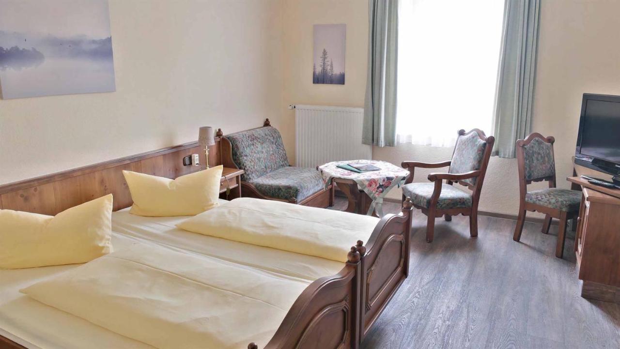 Hotel Und Restaurant Rittergut Kreipitzsch Naumburg  Kültér fotó