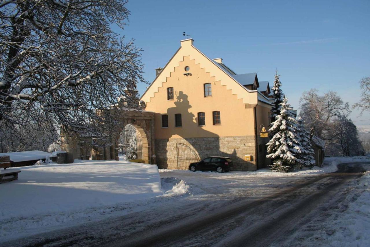 Hotel Und Restaurant Rittergut Kreipitzsch Naumburg  Kültér fotó