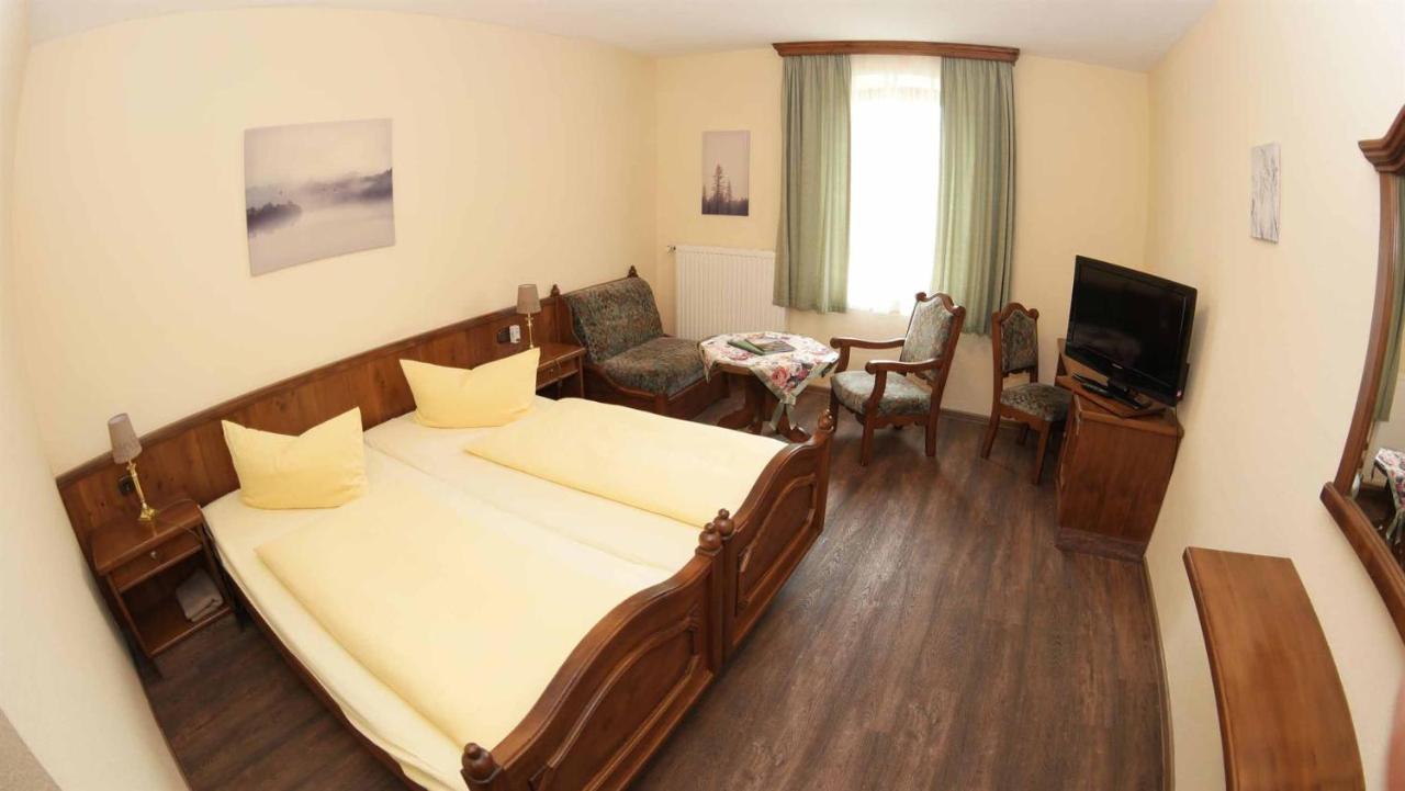 Hotel Und Restaurant Rittergut Kreipitzsch Naumburg  Kültér fotó