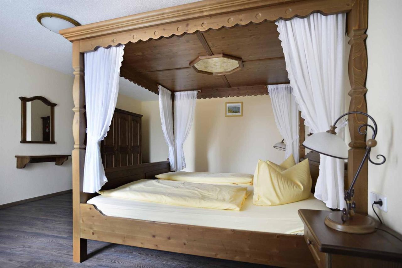 Hotel Und Restaurant Rittergut Kreipitzsch Naumburg  Kültér fotó