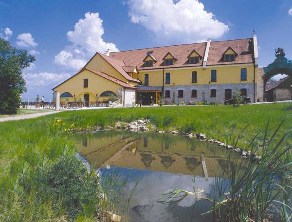 Hotel Und Restaurant Rittergut Kreipitzsch Naumburg  Kültér fotó