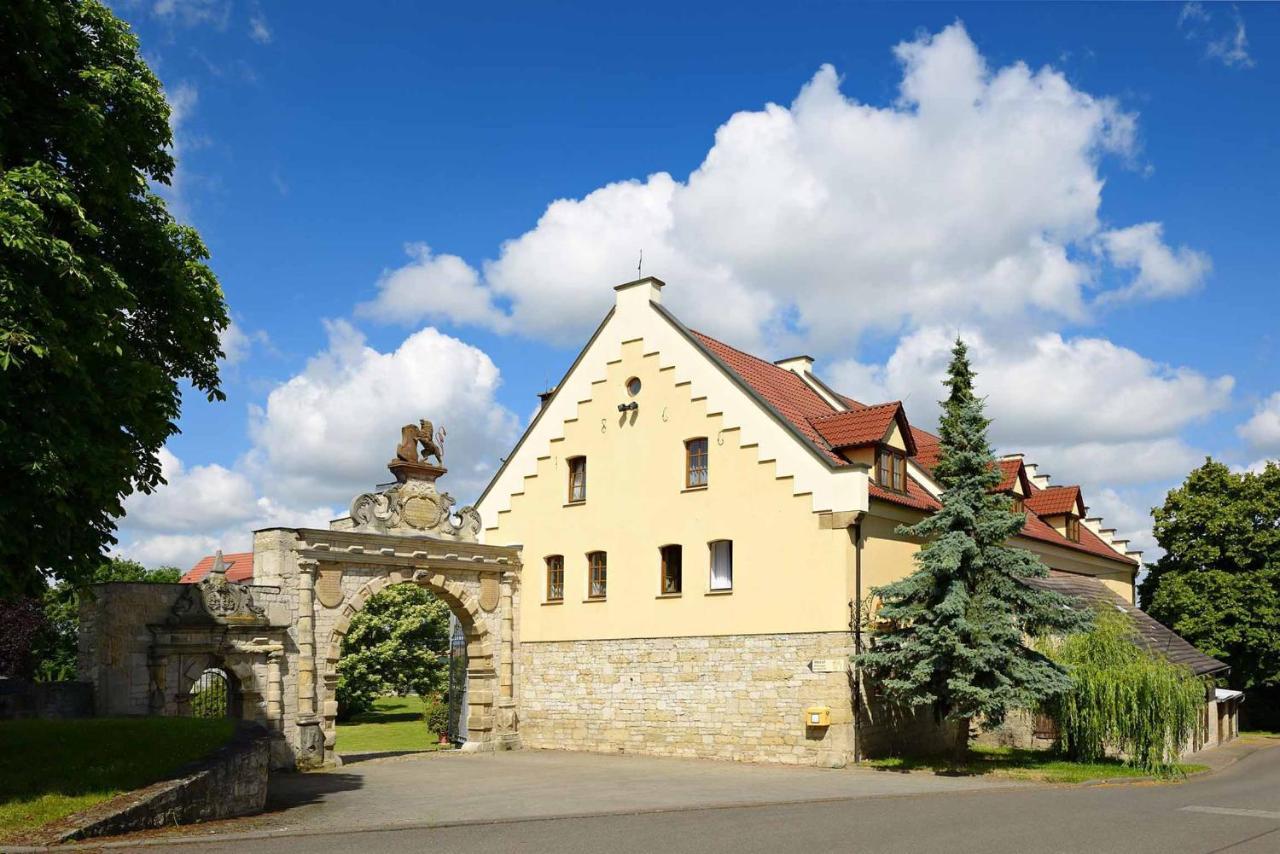Hotel Und Restaurant Rittergut Kreipitzsch Naumburg  Kültér fotó